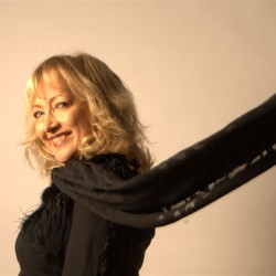 Colombe Dufour, auteure-compositrice-interprète
