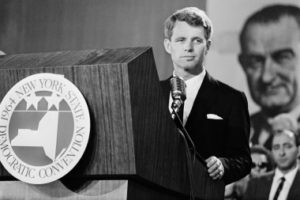 Le Secrétaire de la Défense Robert Kennedy en 1964. Photo Getty Images